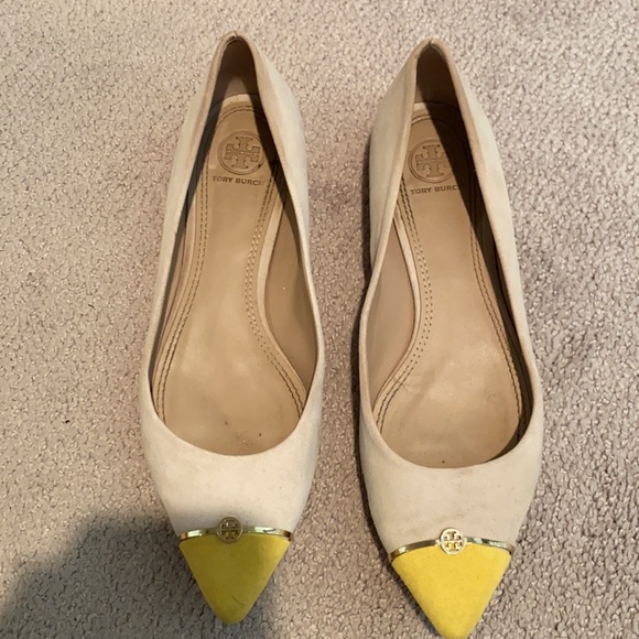 Tory Burch Tan and Yellow Flats Size 8 1/2 - Picture 2 of 5